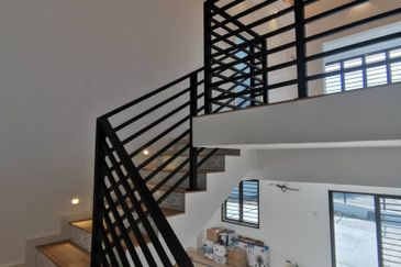 Kulai Indahpura Jalan Teratai Double Storey Corner lot