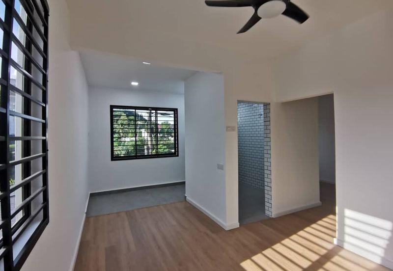 Kulai Indahpura Jalan Teratai Double Storey Corner lot