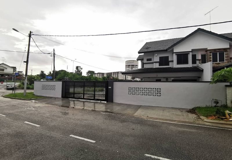 Kulai Indahpura Jalan Teratai Double Storey Corner lot