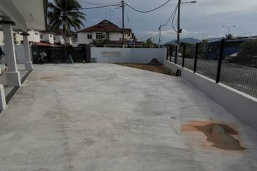 Kulai Indahpura Jalan Teratai Double Storey Corner lot