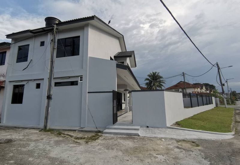Kulai Indahpura Jalan Teratai Double Storey Corner lot
