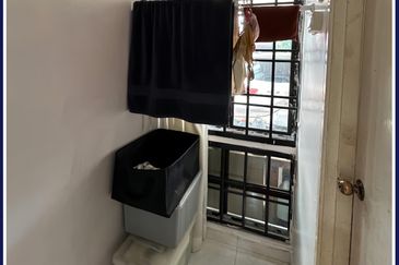 Kulai Taman Kulai Utama -Jalan Anggerik 9🌟Single Storey Terrace House 🌟1644 sqft 