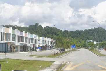 Skudai Taman Pulai Hijauan -2 Storey Shoplot -Below market price