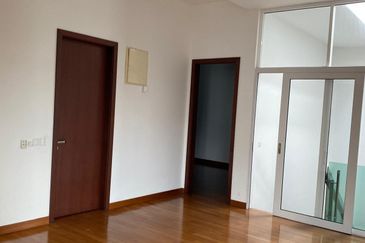 Gelang Patah Nusa Jaya -Nusa Duta 3 ▪️ 2 storey Semi-D