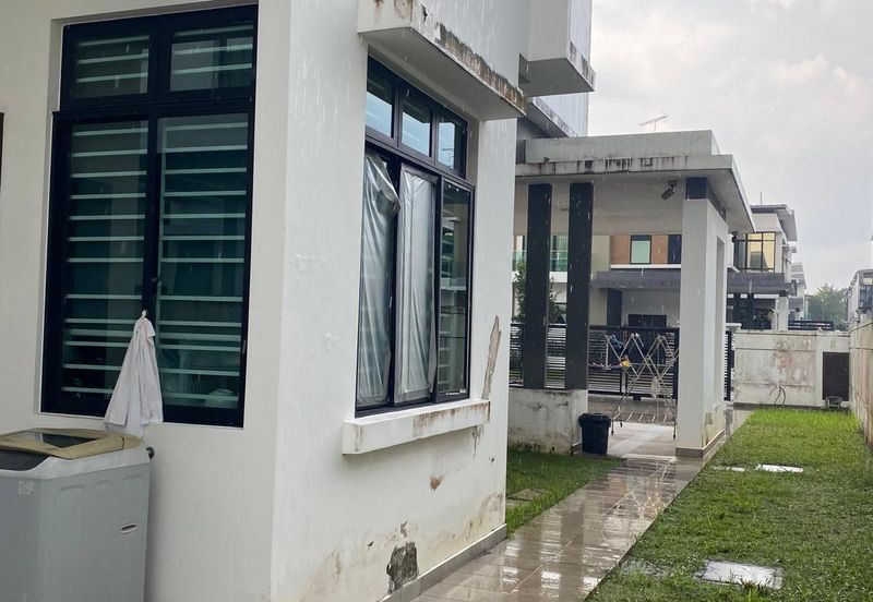 Gelang Patah Nusa Jaya -Nusa Duta 3 ▪️ 2 storey Semi-D