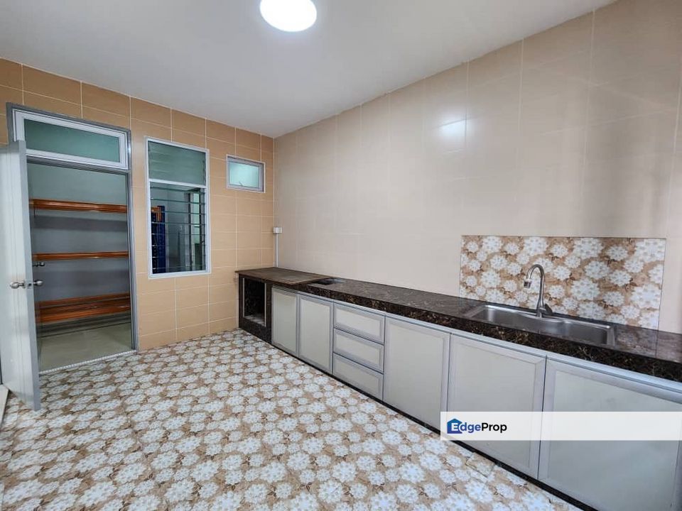 JB Kempas Height- Taman Kempas Indah Kempas Utama ~Double Storey Cluster-Full Loan Cluster , Johor, Johor Bahru