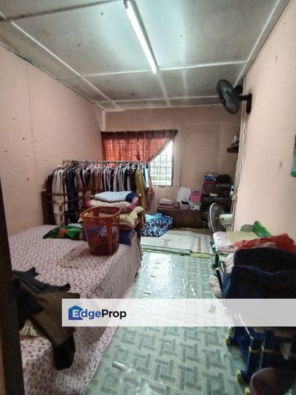 Low Cost Double Storey House /Kulai Taman Makmur, Johor, Kulai