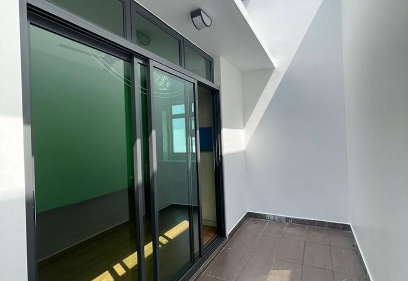 Gelang Patah/ Setia Eco Garden/ Jalan Laman Setia/ SEMI-D 2 Storey Corner Lot House/ Unblock View