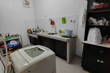 Kulai  Bandar Putra /Jalan Kasawari /Double Storey House