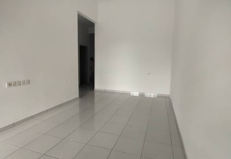 Kulai Bandar Indahpura/ Jalan Sena /Single Storey Terrace/ Unblock Unit