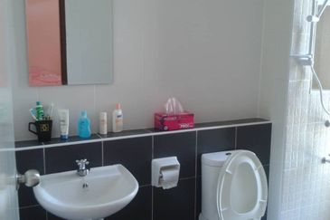 Skudai Taman Pulai Hijauan/ Double storey Terrace house /Alder