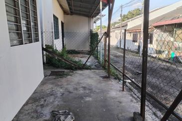 Kulai Taman Putri Kulai /Jalan Sri Putri 1 /single storey terrace house