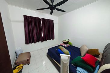 Gelang Patah /Jalan Nusaria 5 @ Taman Nusantara ▪️ Double Storey Medium Cost House