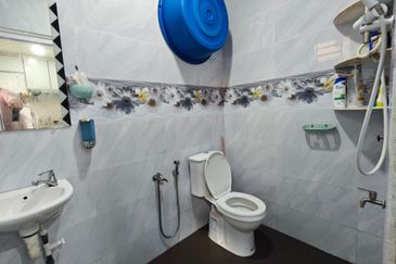 Gelang Patah /Jalan Nusaria 5 @ Taman Nusantara ▪️ Double Storey Medium Cost House