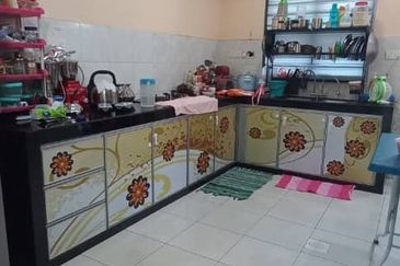 Gelang Patah /Nusa Nayu /Jalan Bayu/ Double Storey House