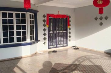 Kulai Taman Putri Kulai /Jalan Sri Putri 11/ Double Storey Terrace House