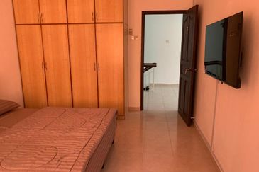 Kulai Bandar Putra /Jalan Nuri ✅Double Story Terrence House(Corner Lot)