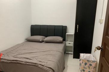 Kulai Bandar Putra /Jalan Nuri ✅Double Story Terrence House(Corner Lot)