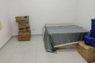 Skudai /Tmn Pulai Mutiara / 2 Story House Endlot