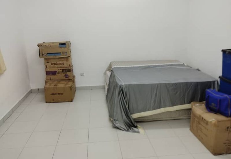 Skudai /Tmn Pulai Mutiara / 2 Story House Endlot