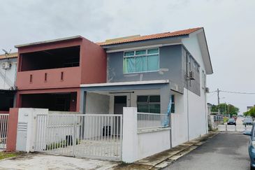 Skudai /Tmn Pulai Mutiara / 2 Story House Endlot