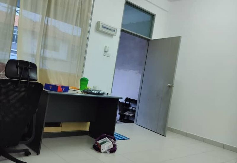 Skudai /Tmn Pulai Mutiara / 2 Story House Endlot