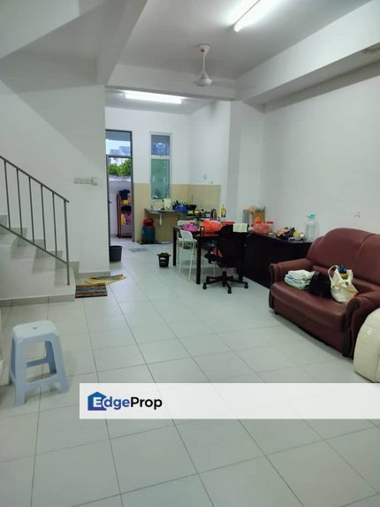 Skudai /Tmn Pulai Mutiara / 2 Story House Endlot, Johor, Skudai