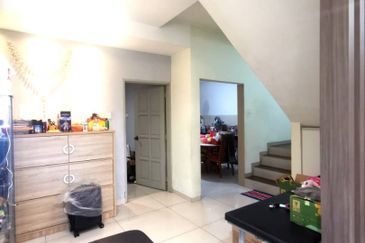 Ulu Tiram / Taman Cemerlang / Jln Saga 🎉 Double Storey  House