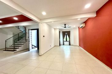 Gelang Patah / Leisure Farm Double Storey Bungalow with garage & swimming pool