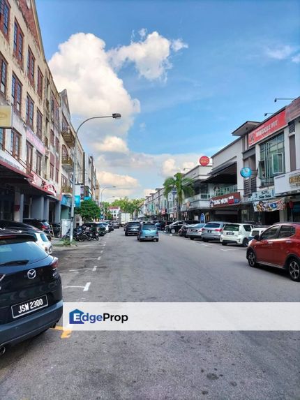 Kulai Bandar Indahpura - Jalan kenanga - Four Storey Shop Lot , Johor, Kulai