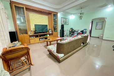 Skudai - Taman Sri Skudai / 2 Storey Terrance House 