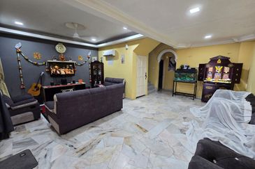 Skudai - Tmn Sri Putri - Jalan Timah @ Double Storey Terrace House  