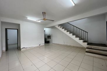 Skudai - Taman Sri Pulai Perdana - Jalan Pulai Perdana - Double Storey Terrace House - Full Loan Unit