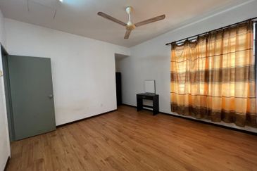 Skudai - Taman Sri Pulai Perdana - Jalan Pulai Perdana - Double Storey Terrace House - Full Loan Unit