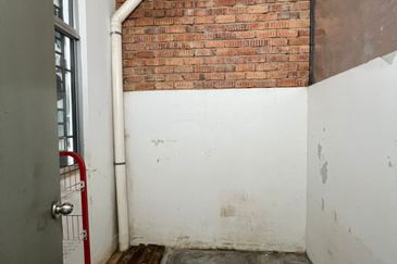 Skudai - Taman Sri Pulai Perdana - Jalan Pulai Perdana - Double Storey Terrace House - Full Loan Unit
