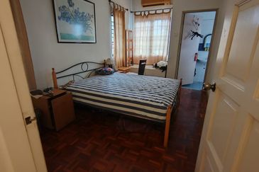 JB Bandar Permas Jaya - JalanPermasJaya13 -  DoubleStoreyCornerHouse 