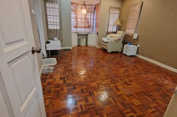 JB Bandar Permas Jaya - JalanPermasJaya13 -  DoubleStoreyCornerHouse 