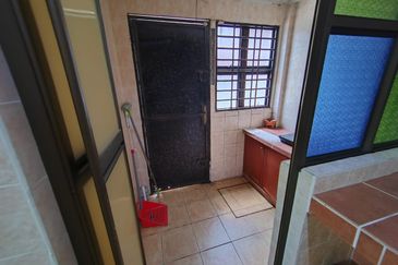 JB Bandar Permas Jaya - JalanPermasJaya13 -  DoubleStoreyCornerHouse 