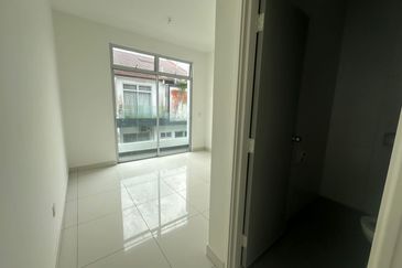 Gelang Patah - Setia Eco Village - Jalan Laman Setia 4/XX - Double Storey Terrace House Corner Lot - Facing Garden