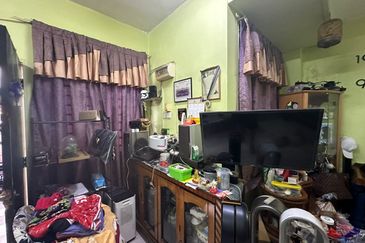 Iskandar Gelang Patah - Taman Nusaria - Medium Cost - double storey corner lot 