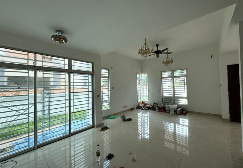 JB Kempas Heights @ Tmn Kempas Indah / Double Storey Cluster House / Unblock View Unit