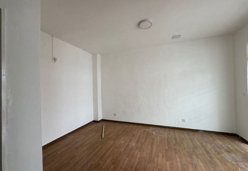 JB Kempas Heights @ Tmn Kempas Indah / Double Storey Cluster House / Unblock View Unit