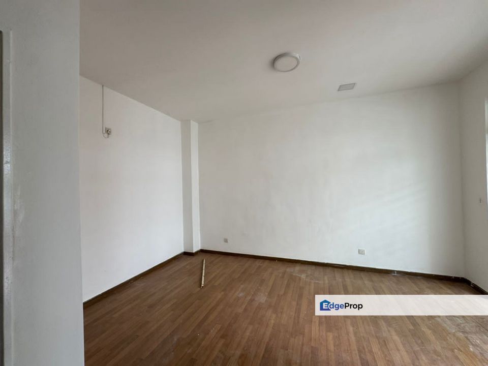 JB Kempas Heights @ Tmn Kempas Indah / Double Storey Cluster House / Unblock View Unit, Johor, Johor Bahru