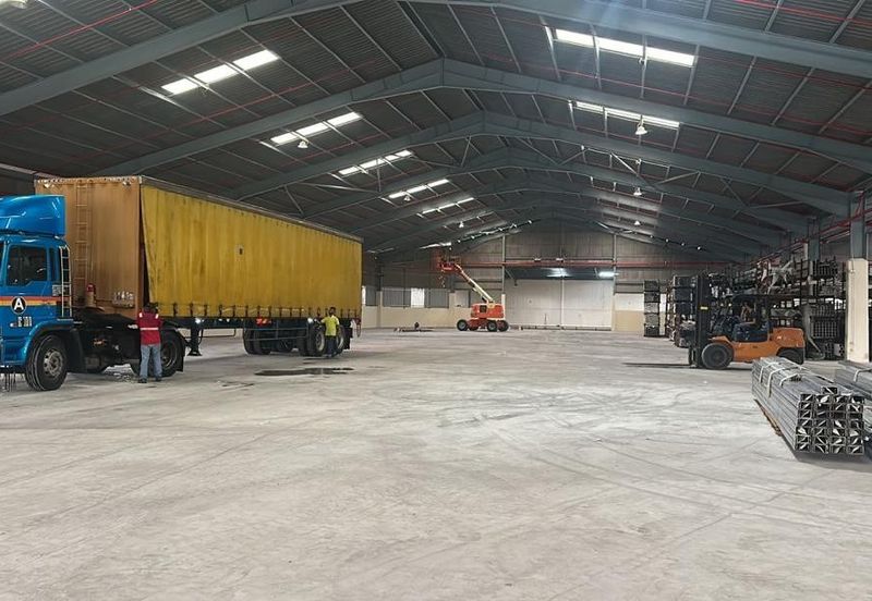 Pasir Gudang / Kawasan Perindustrian / Jalan Keluli ⭐️ Medium Industrial / welcome investor, ROI 6%-6.5%