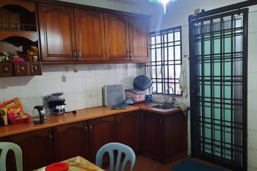 Kulai - Taman Putri Kulai - Jalan Sri Putri - Double storey terrace house 