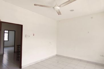 Kulai - Jalan scientex Maju x -  Taman Scientex Kulai 2 - 2 Storey terrace house 