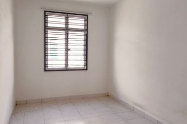 Kulai - Jalan scientex Maju x -  Taman Scientex Kulai 2 - 2 Storey terrace house 