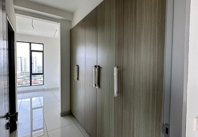 JB /  Tebrau Resident Condo / Hight Floor