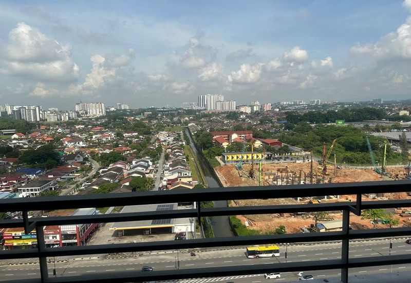 JB /  Tebrau Resident Condo / Hight Floor