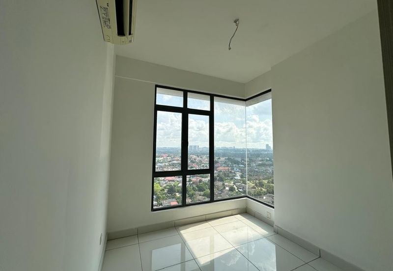 JB /  Tebrau Resident Condo / Hight Floor